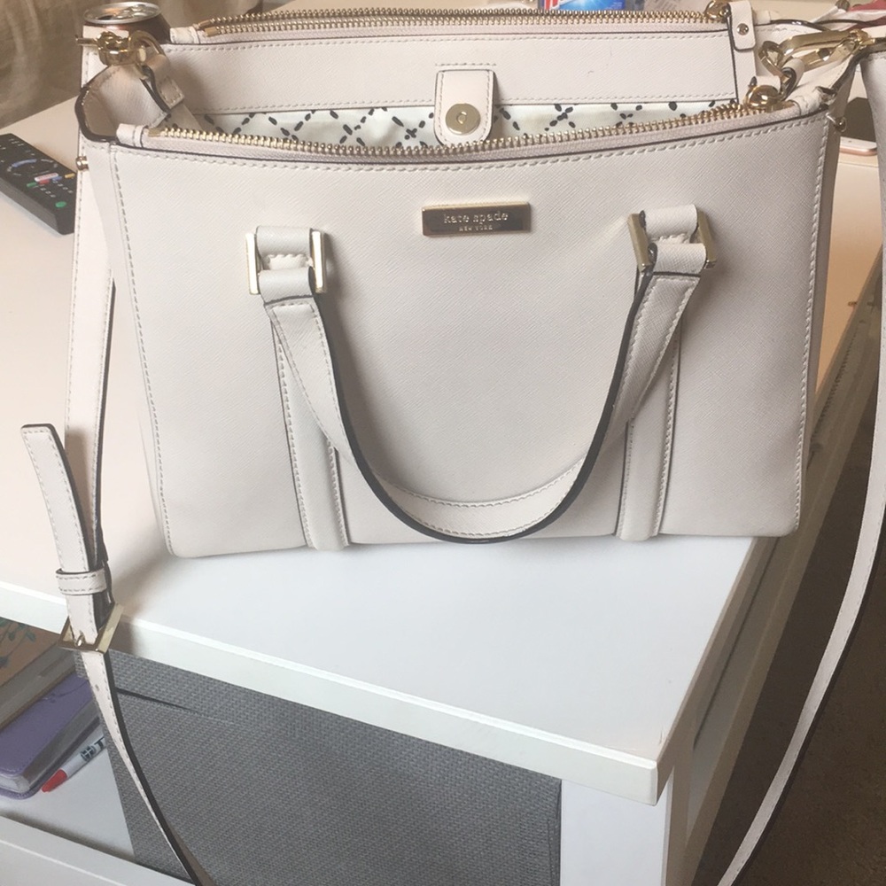 Kate Spade Beige Shoulder Bag